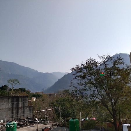 Hotel Vishla Palace By Uttarakhand Hotel Hospitality Narendra Nagar Extérieur photo