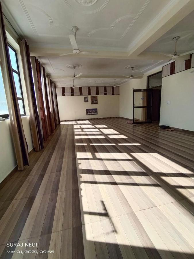 Hotel Vishla Palace By Uttarakhand Hotel Hospitality Narendra Nagar Extérieur photo