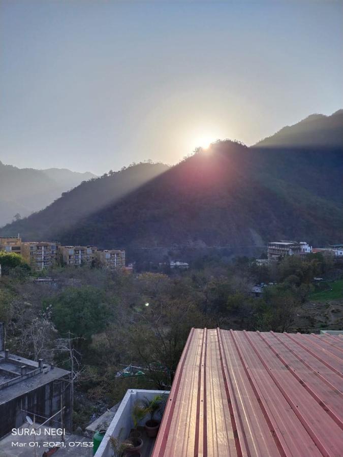 Hotel Vishla Palace By Uttarakhand Hotel Hospitality Narendra Nagar Extérieur photo