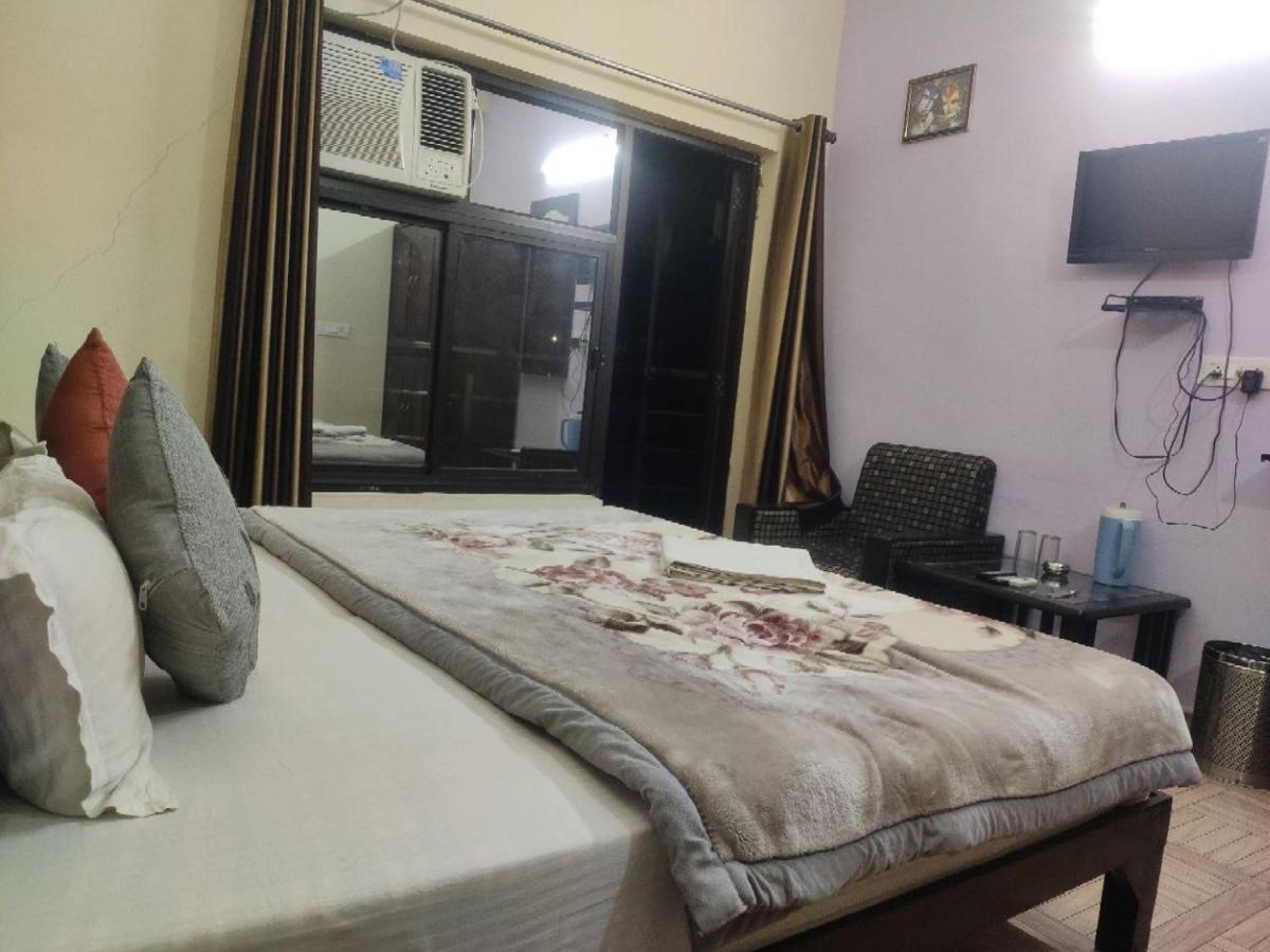 Hotel Vishla Palace By Uttarakhand Hotel Hospitality Narendra Nagar Extérieur photo